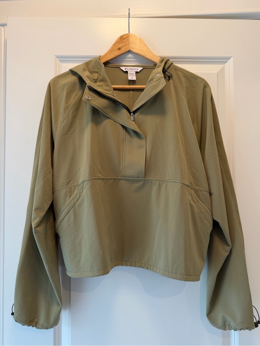Athleta NWOT Olive Utility Hooded Pullover Jacket